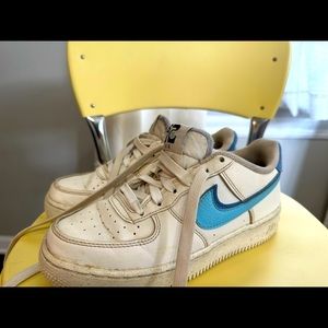 Nike Air Force 1 size 4 youth